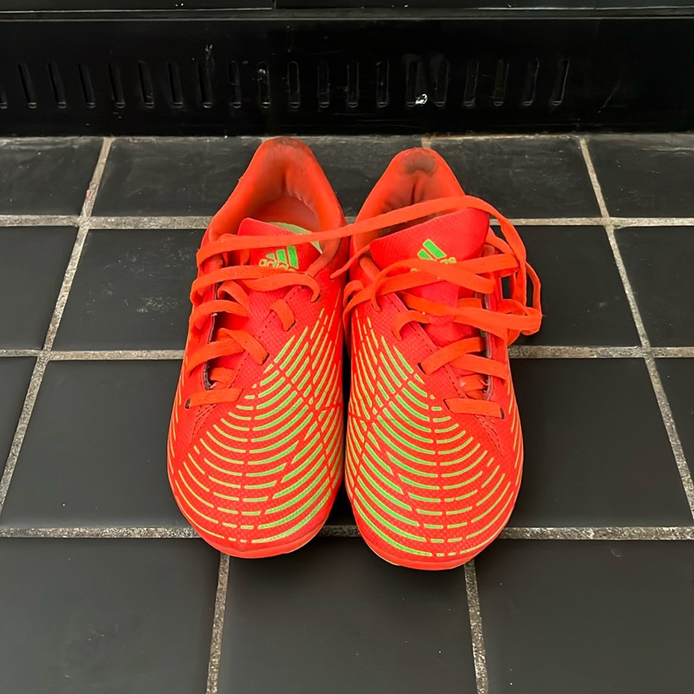 Adidas Predator, Youth soccer cleats, size 1, orange and green